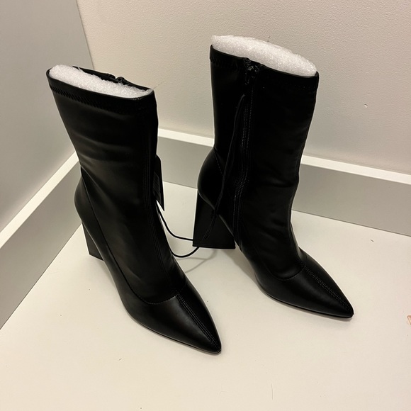 Forever 21 Faux Leather Pointed Booties - Picture 3 of 7